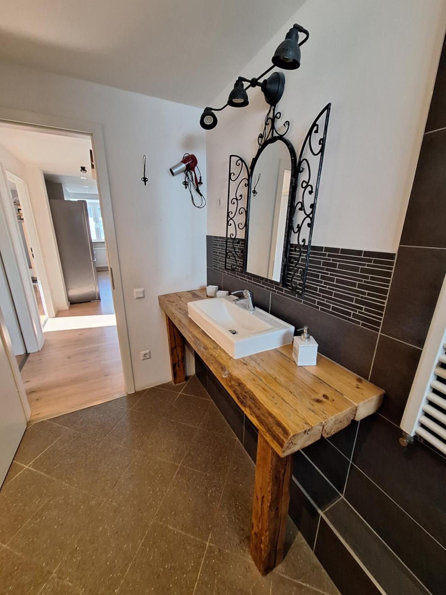 Bielefeld Zentral Komplette Fewo, 4 Schlafbereiche Bis Zu 8 Personen Экстерьер фото
