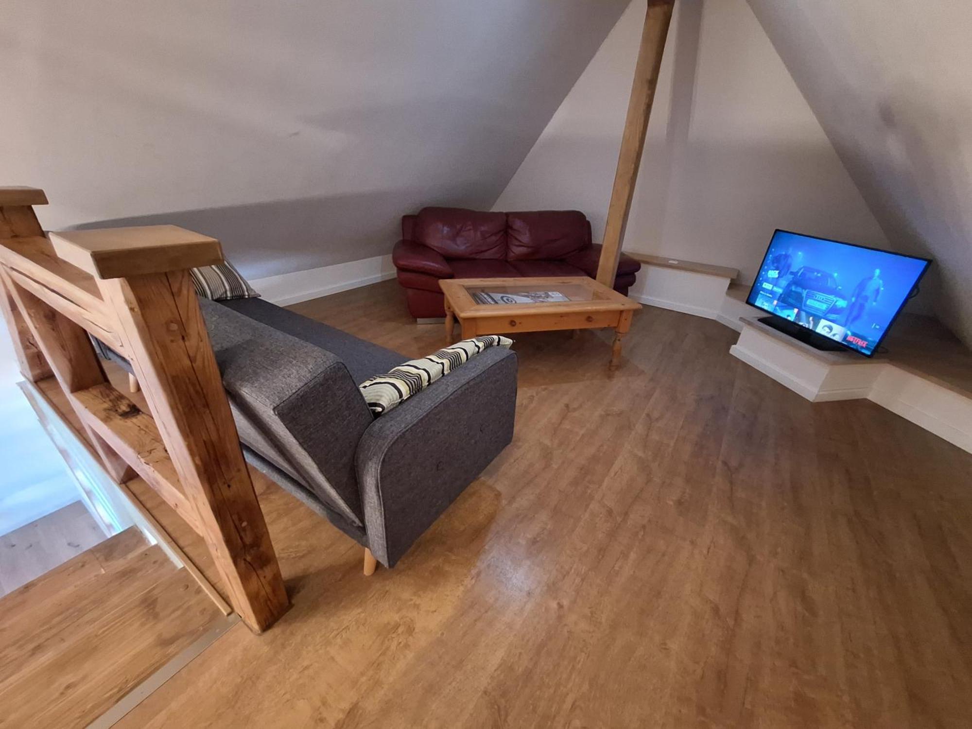 Bielefeld Zentral Komplette Fewo, 4 Schlafbereiche Bis Zu 8 Personen Экстерьер фото